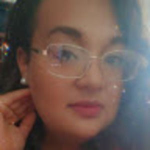 Meet your Posher, Perla